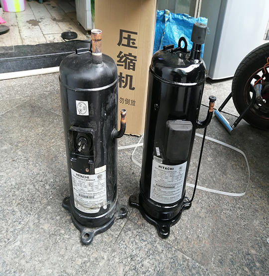 龙文中央空调压缩机的更换维修